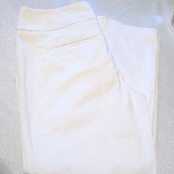 Ann Taylor Loft Capri White NWT - Picture 4 of 6